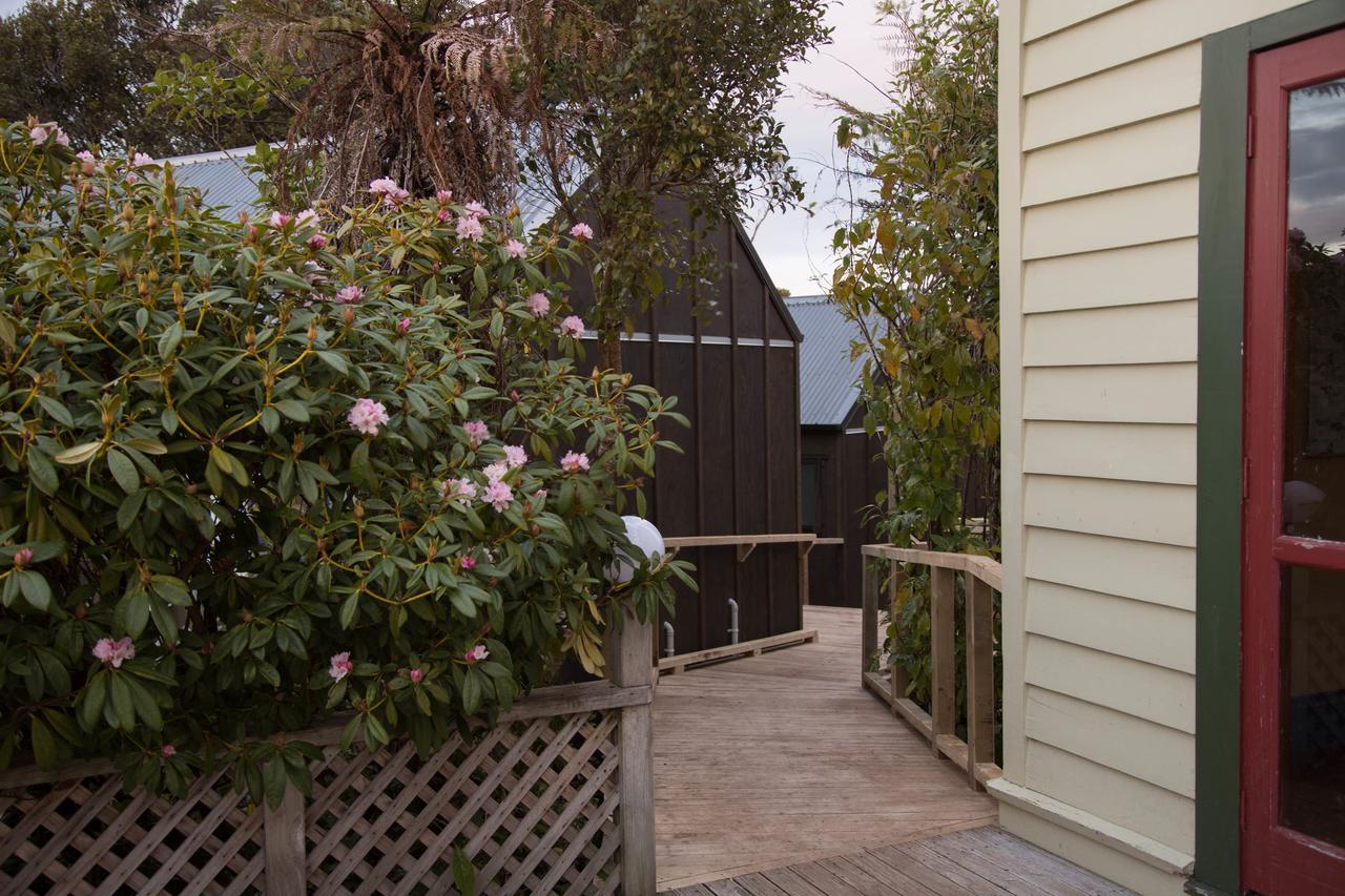 Church Hill Boutique & Restaurant Half-moon Bay